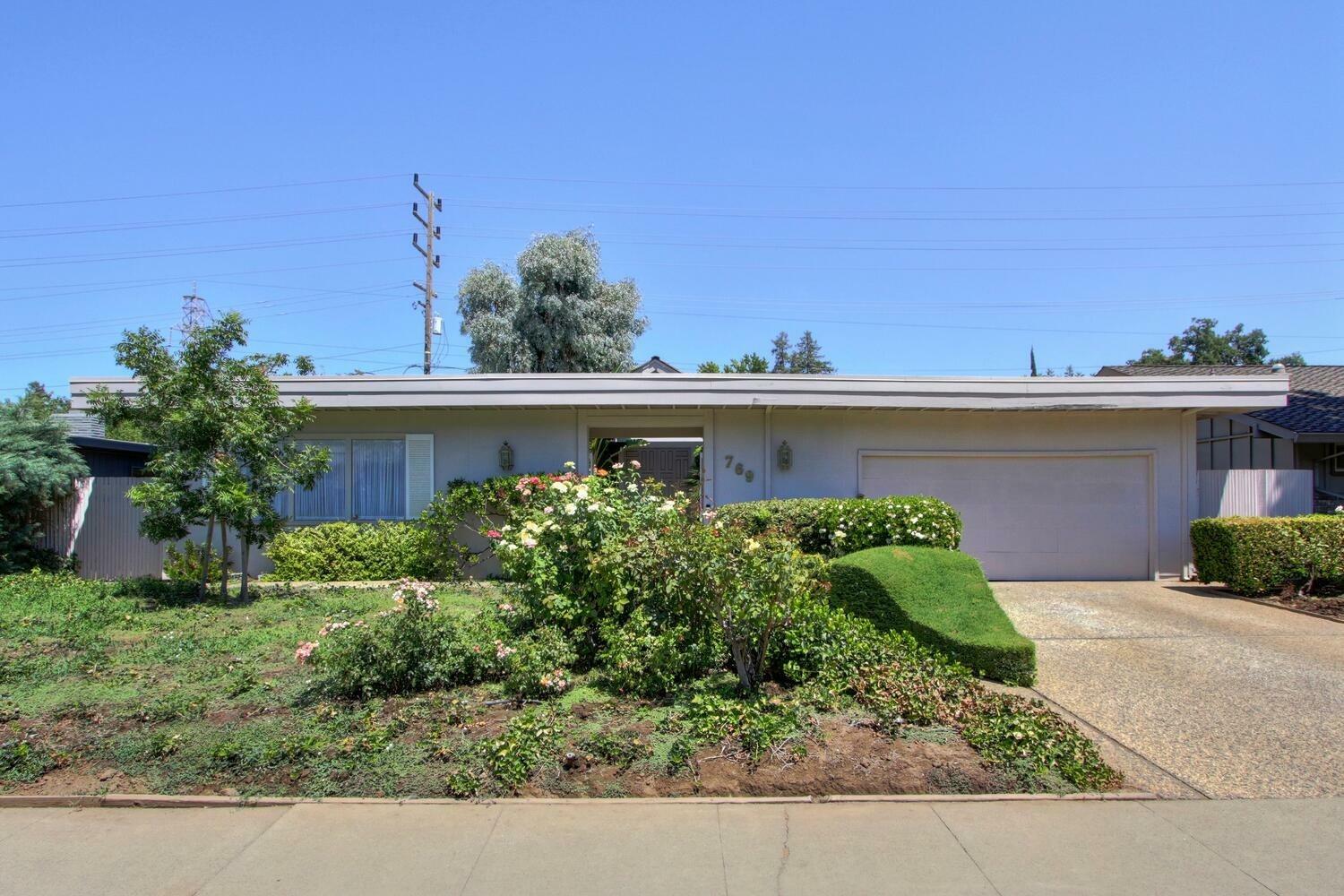 Property Photo:  769 Blackmer Circle  CA 95825 