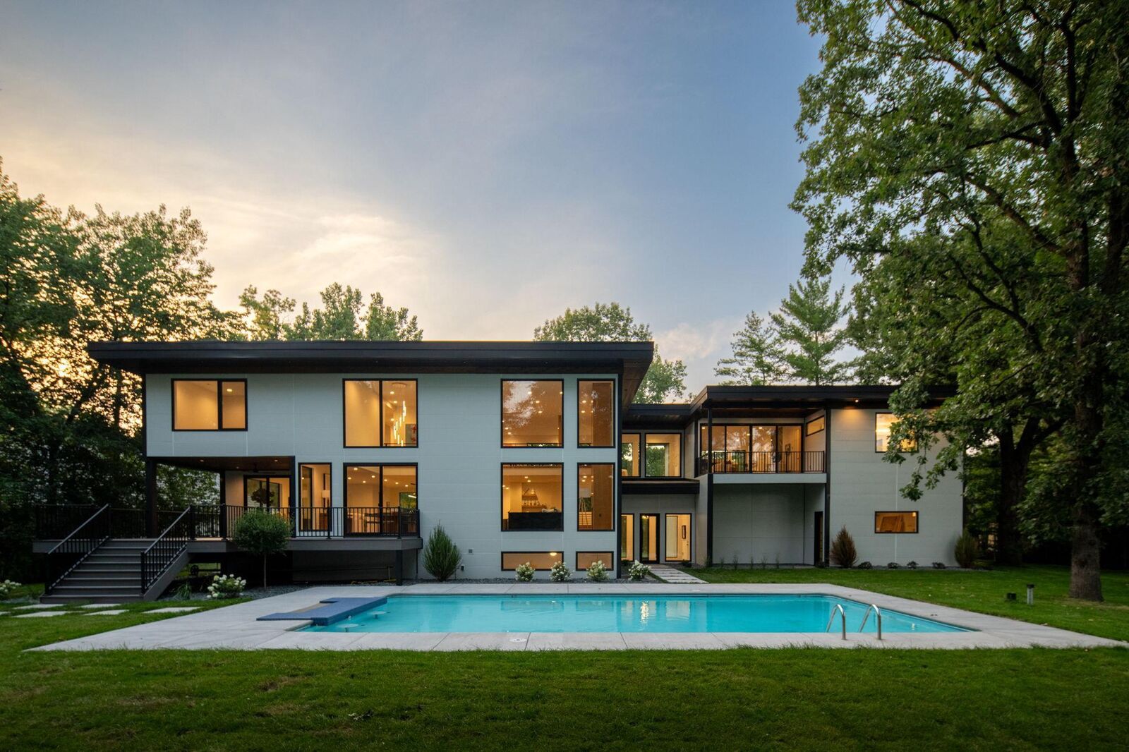 Property Photo:  9621 Oak Ridge Trail  MN 55305 