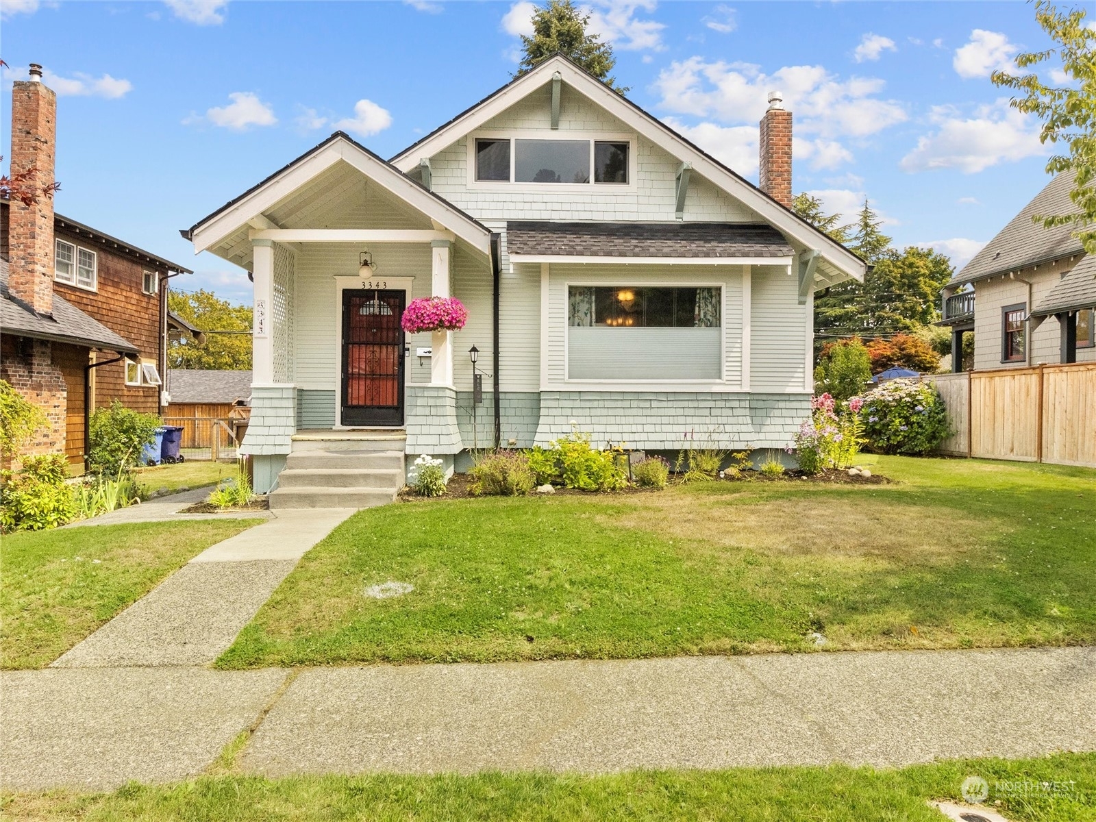 Property Photo:  3343 N Orchard Street  WA 98407 