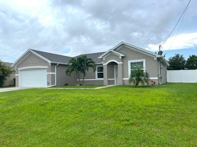 Property Photo:  2558 SW Choctaw Street  FL 34953 