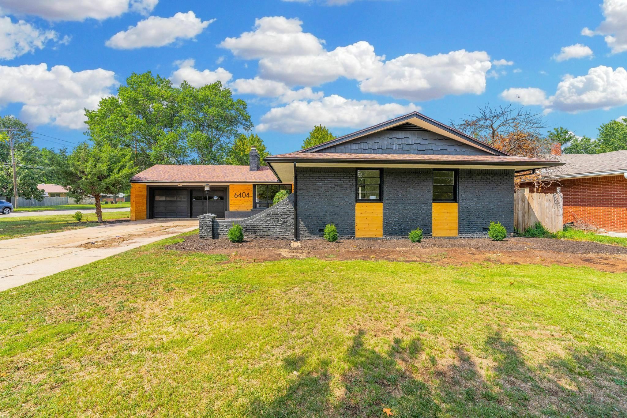 Property Photo:  6404 E Jacqueline St  KS 67206 