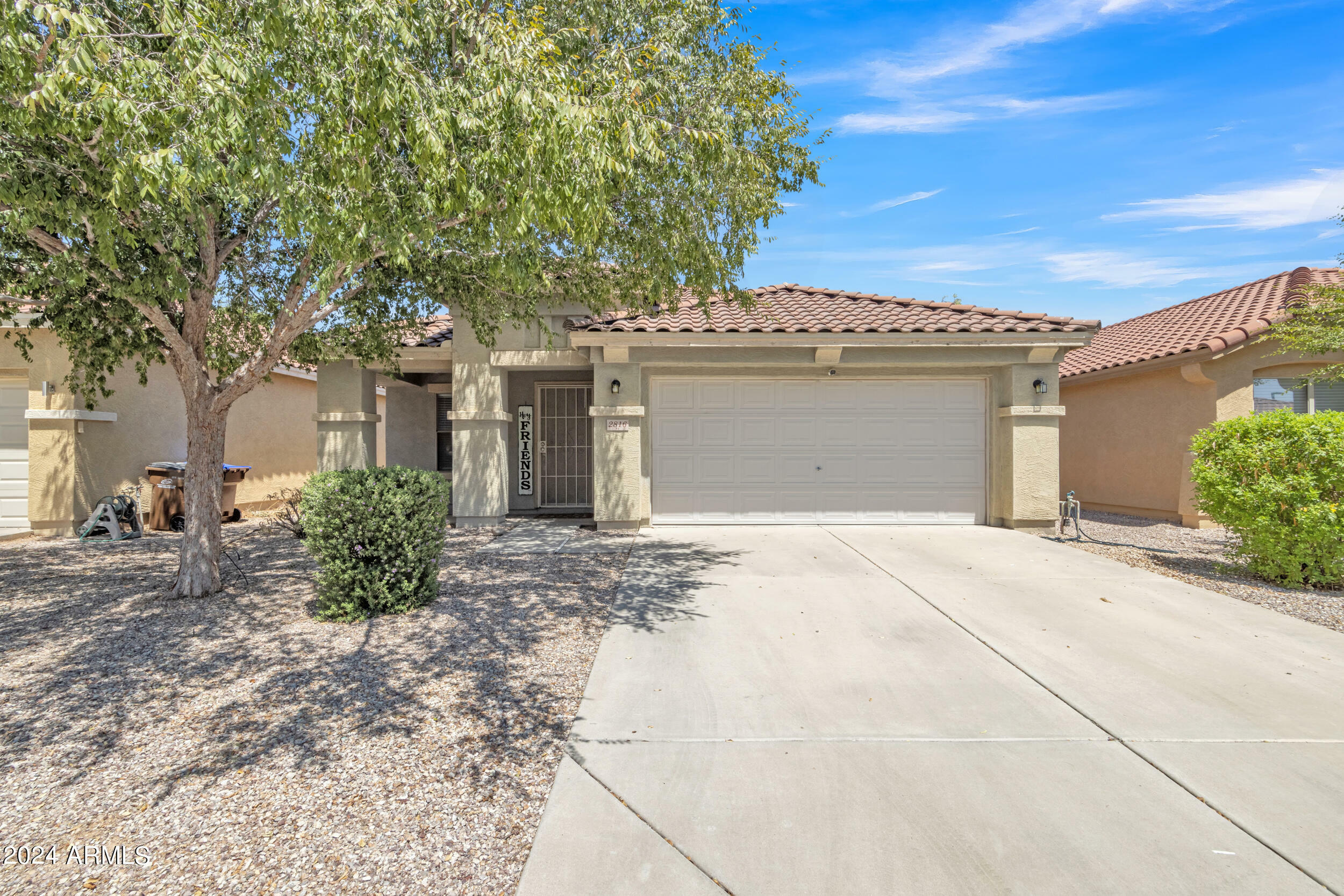 Property Photo:  2816 W Santa Cruz Avenue  AZ 85144 