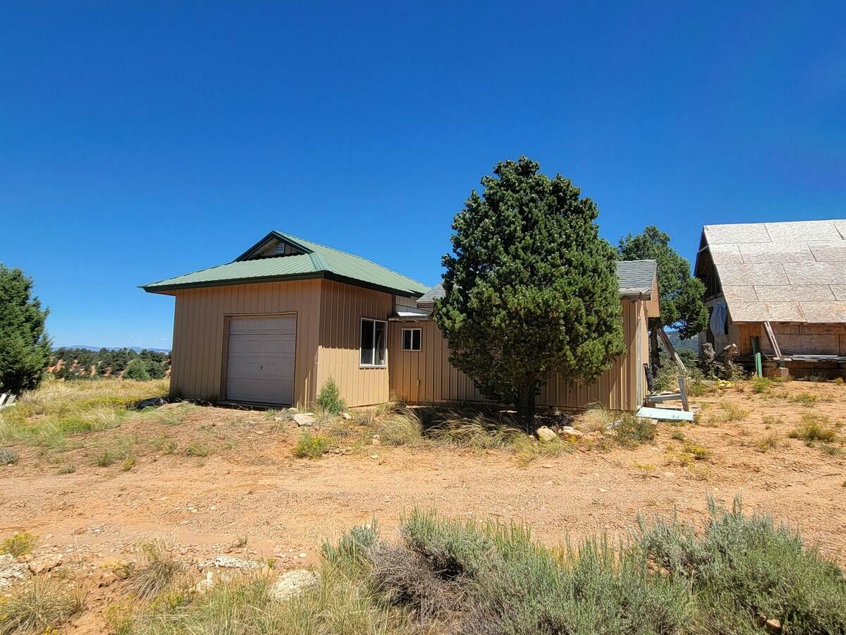 Property Photo:  Chippewa Dr  UT 84762 