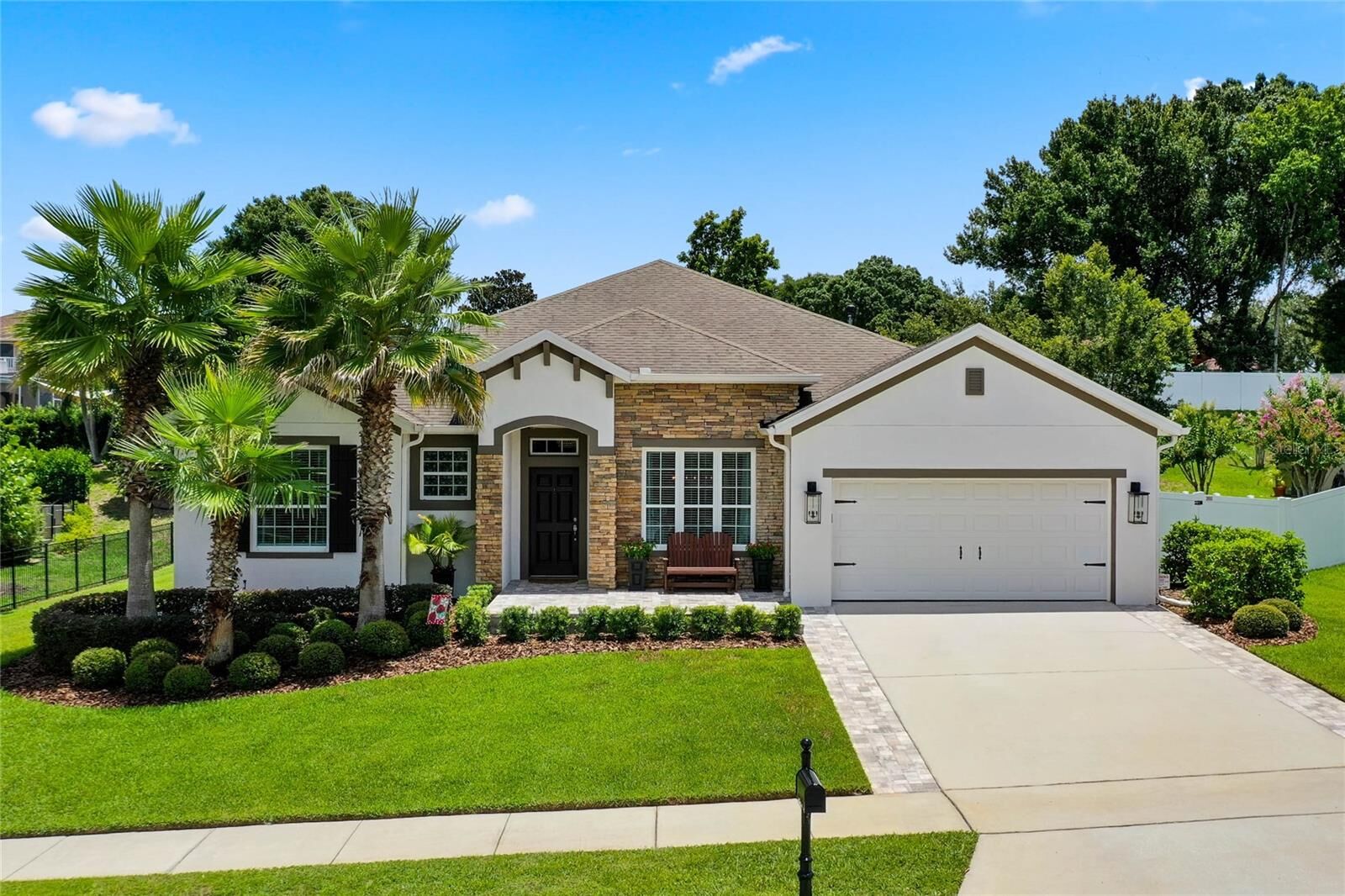 Property Photo:  11724 Buttonhook Drive  FL 34711 