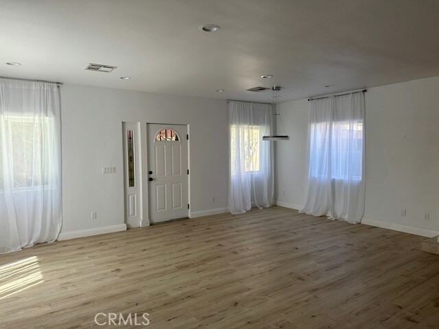 Property Photo:  1425 W 145th Street 2  CA 90247 