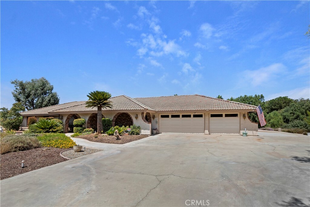 Property Photo:  17790 Twin Lakes Drive  CA 92508 