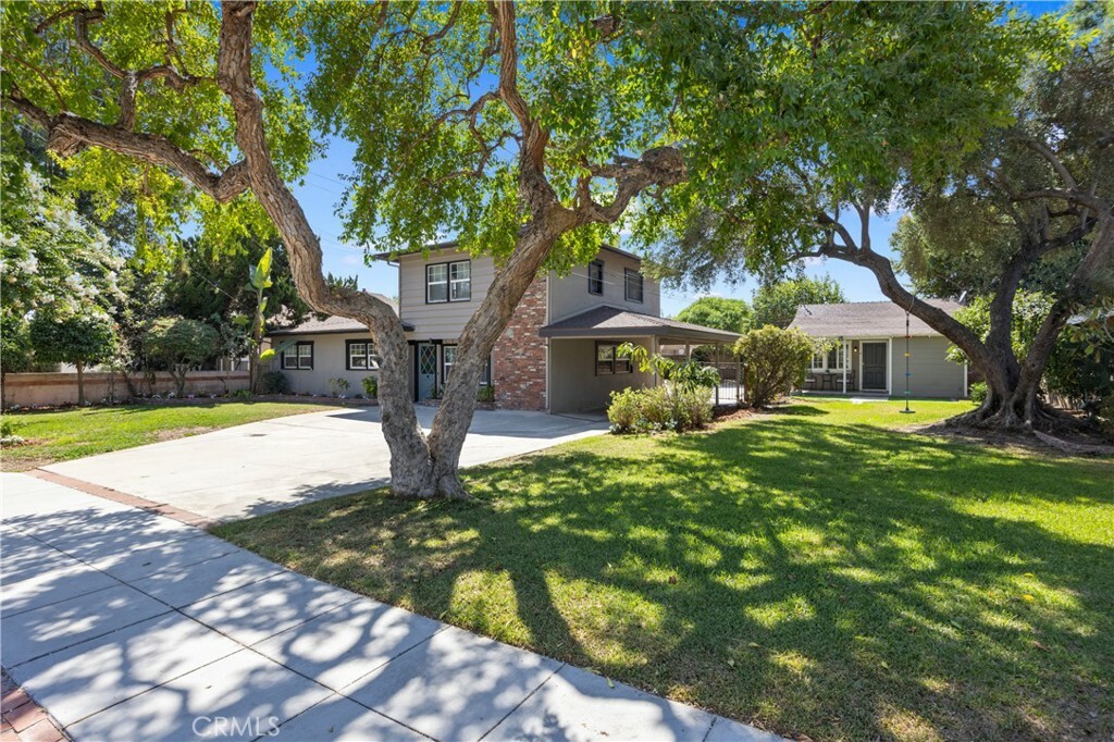Property Photo:  1501 S 10th Avenue  CA 91006 