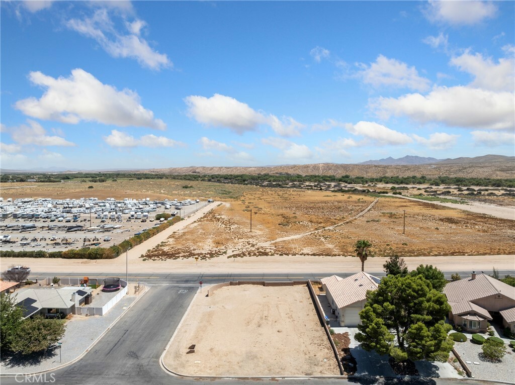 Property Photo:  27867 Hummingbird Lane  CA 92342 