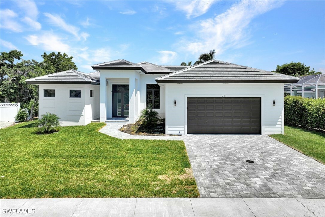 Property Photo:  211 Clyburn Street  FL 34145 