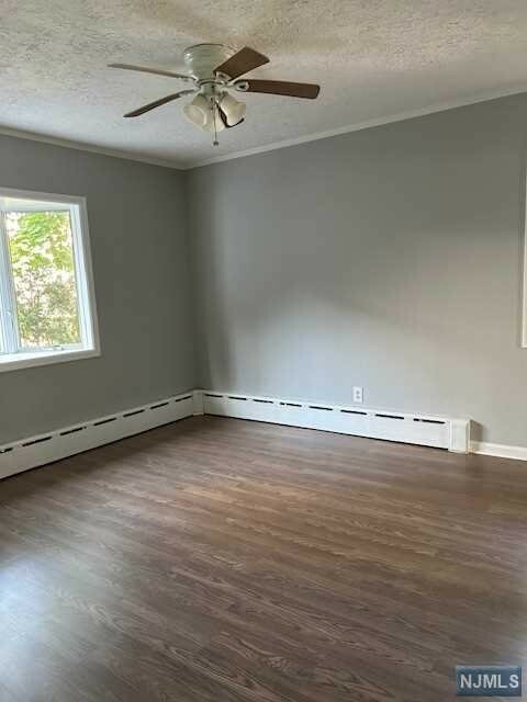 Property Photo:  41 Knox Avenue 1st Fl  NJ 07010 