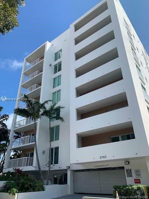 2740 SW 28th Ter 203  Miami FL 33133 photo
