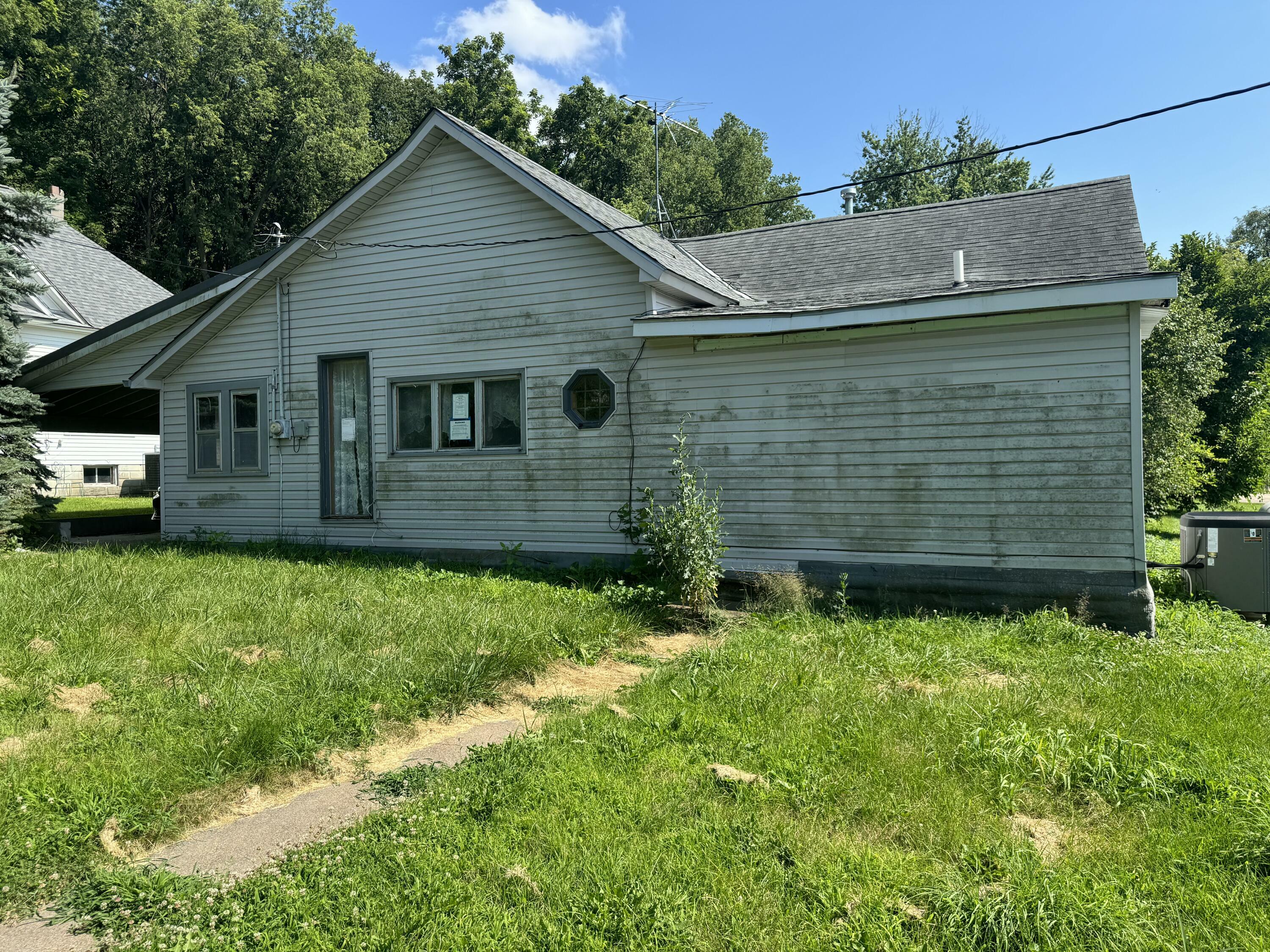 Property Photo:  210 E Main  Street  IA 51564 