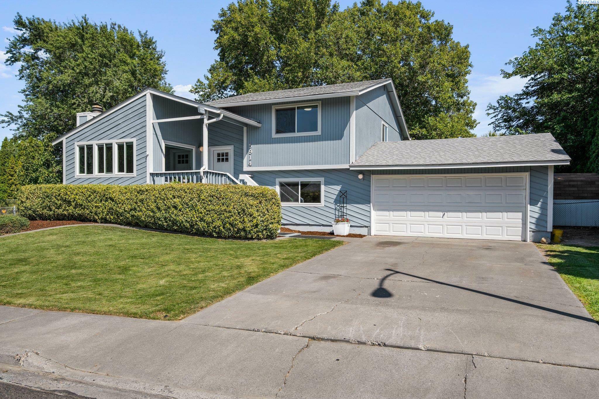 Property Photo:  5914 W 16th Ave  WA 99338 