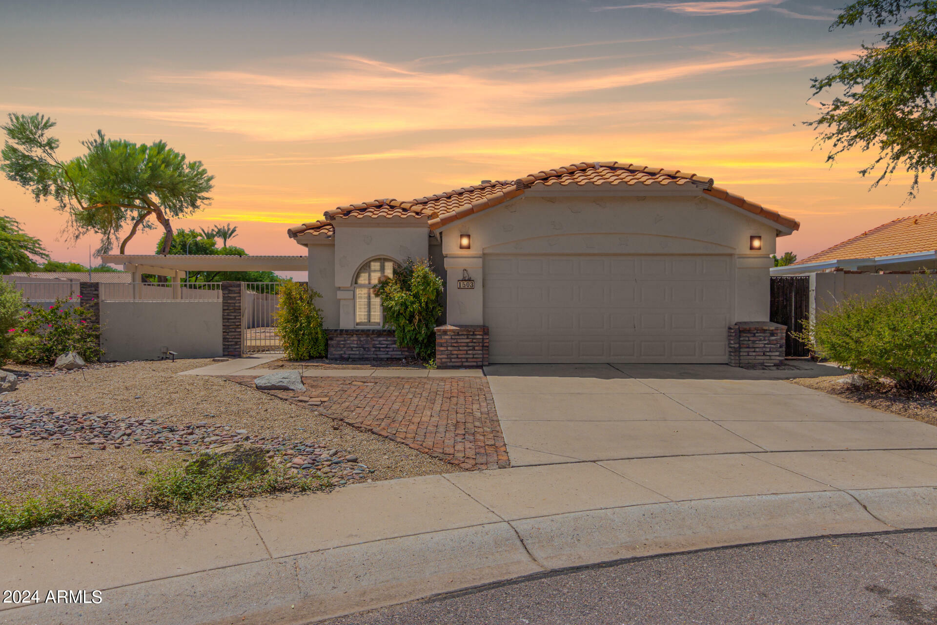 Property Photo:  1503 W Remington Court  AZ 85286 