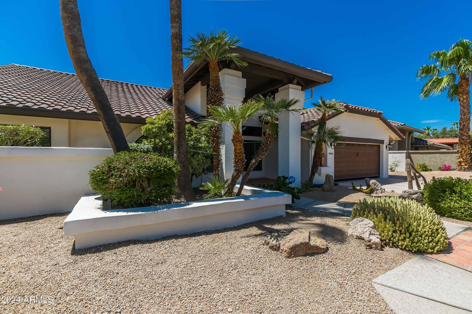 Property Photo: 9905 E Cinnabar Avenue AZ 85258
