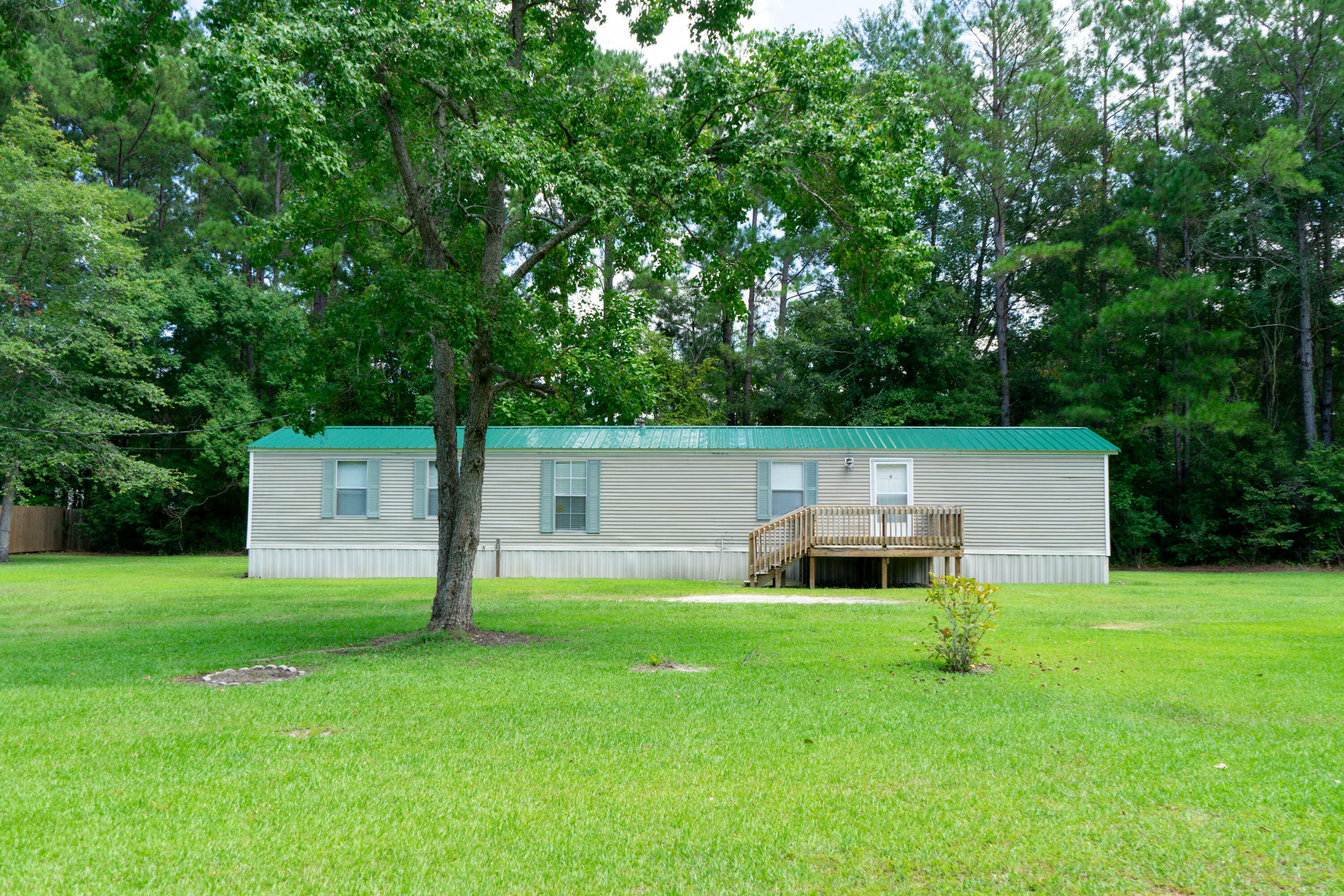 Property Photo:  242 Powell Drive  SC 29483 