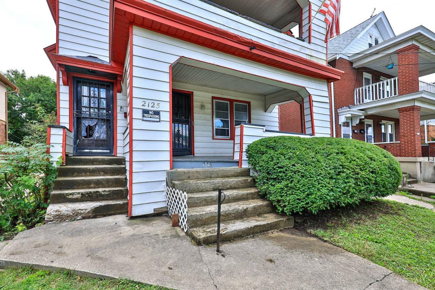 Property Photo:  2125 Cathedral Avenue  OH 45212 