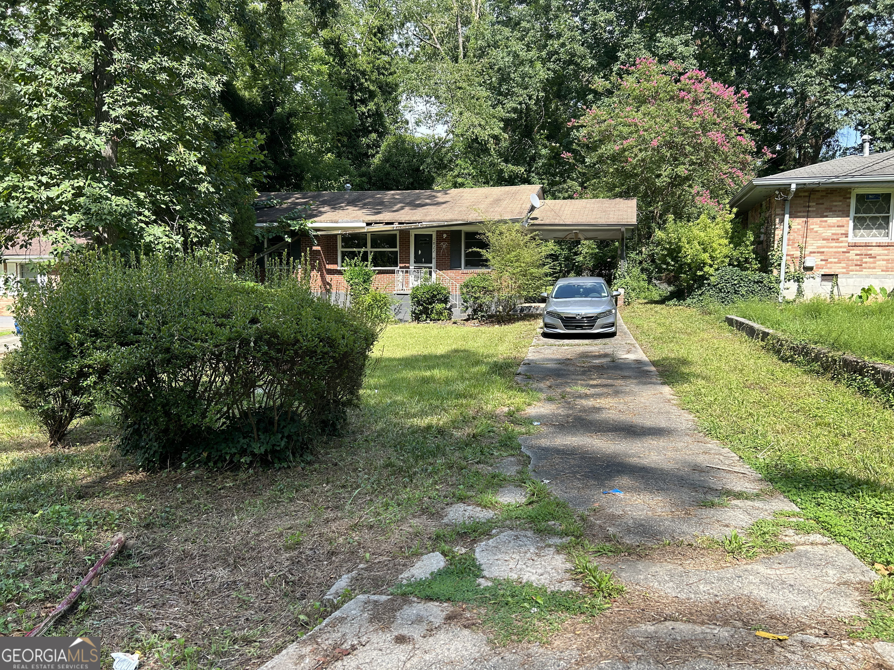 Property Photo:  1822 Dodson Drive SW  GA 30311 