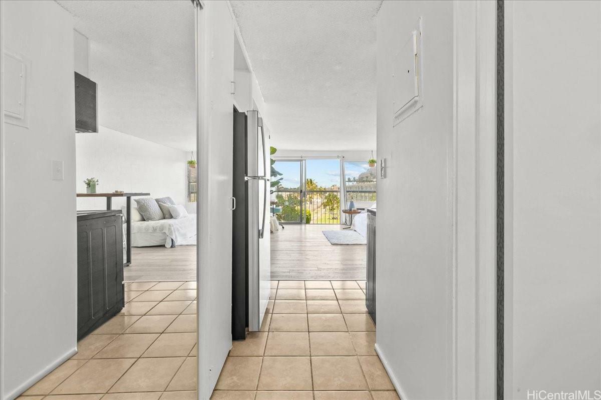 Property Photo:  85-175 Farrington Highway C423  HI 96792 