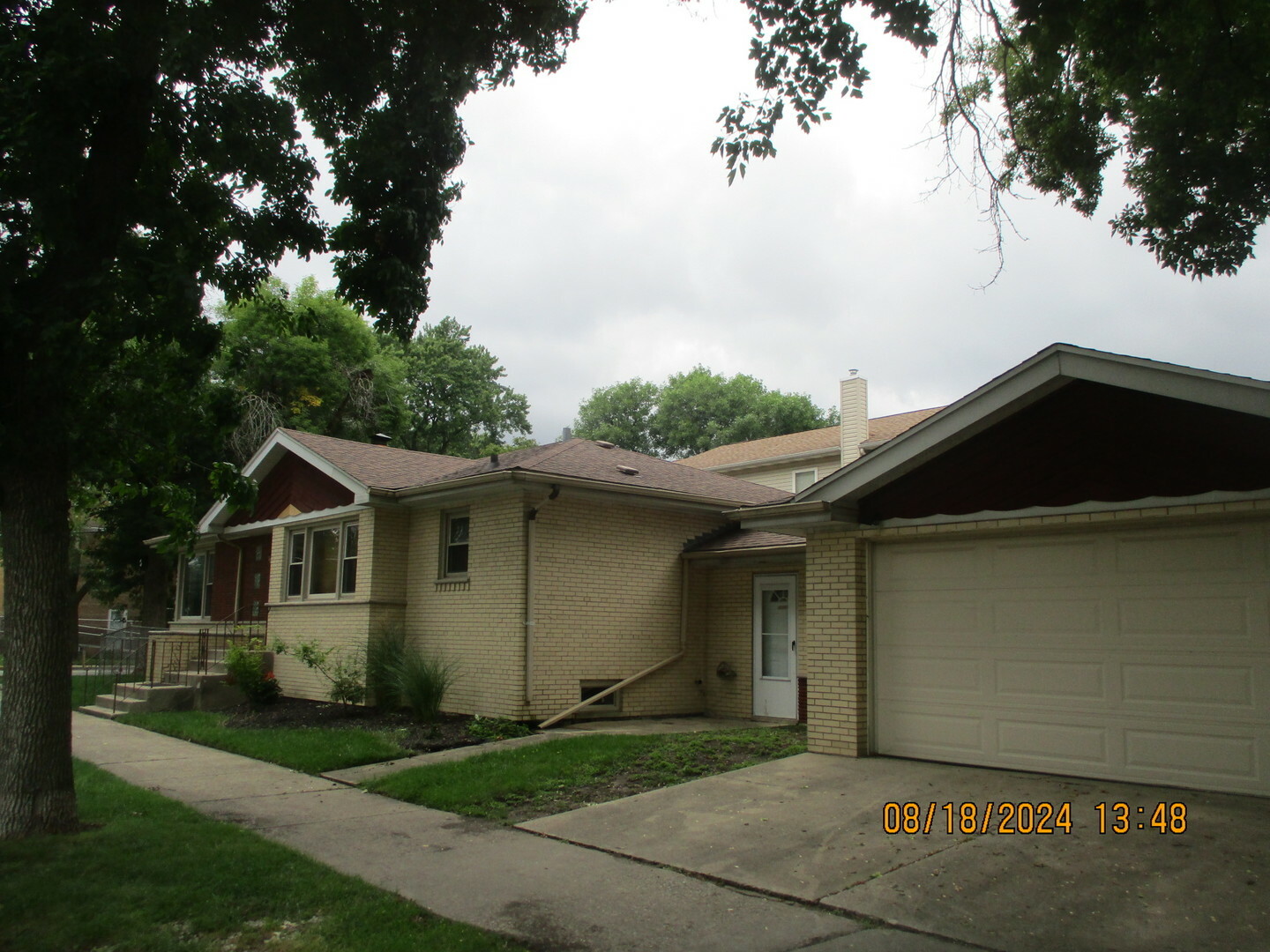 Property Photo:  10459 S Hamlin Avenue  IL 60655 