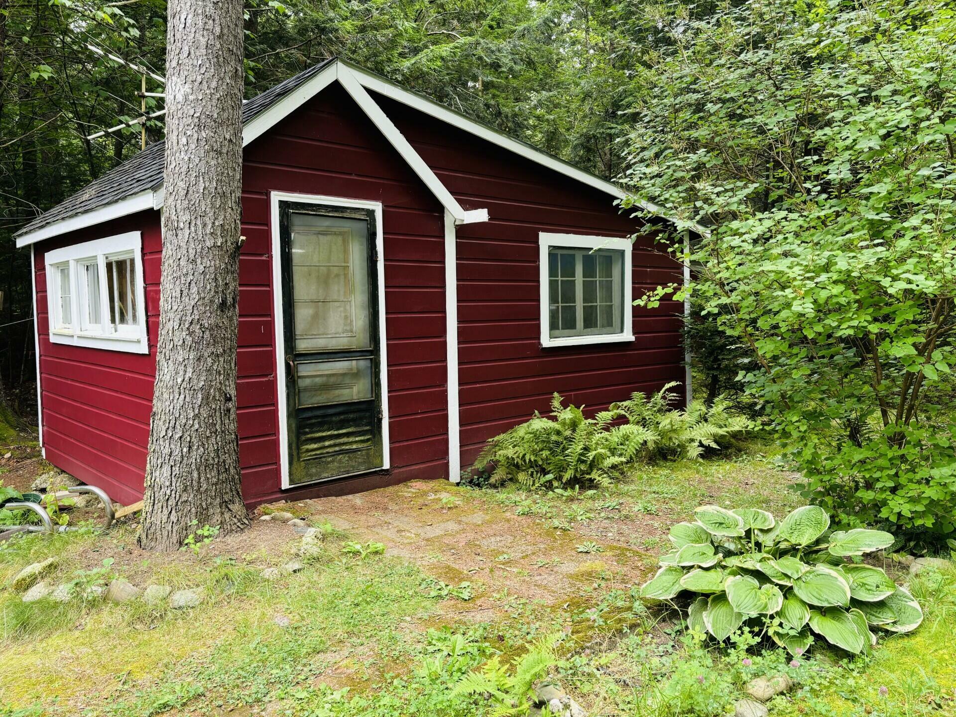 Property Photo:  25 Harriman Pond Lane  ME 04429 