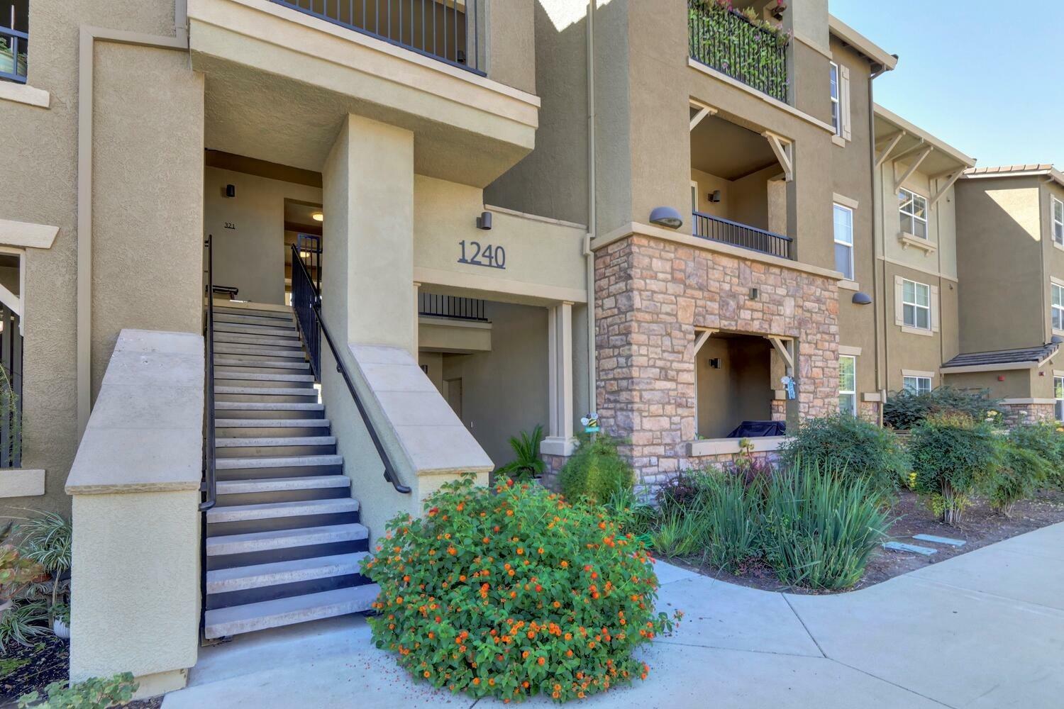 Property Photo:  1240 Whitney Ranch Parkway 312  CA 95765 