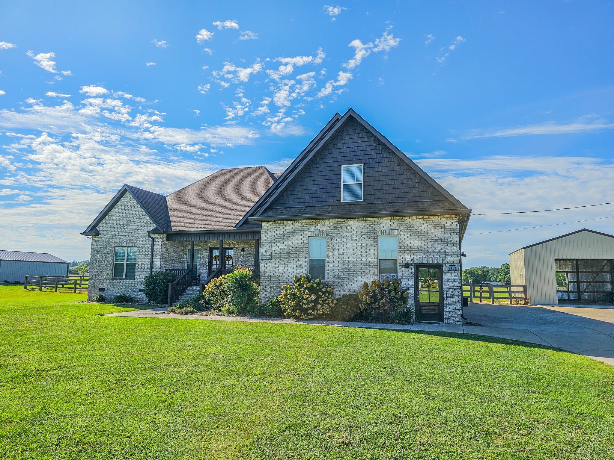 Property Photo:  2484 Unionville Deason Rd  TN 37020 