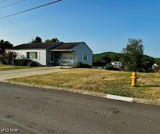 Property Photo:  1310 Newberry Drive  WV 26101 