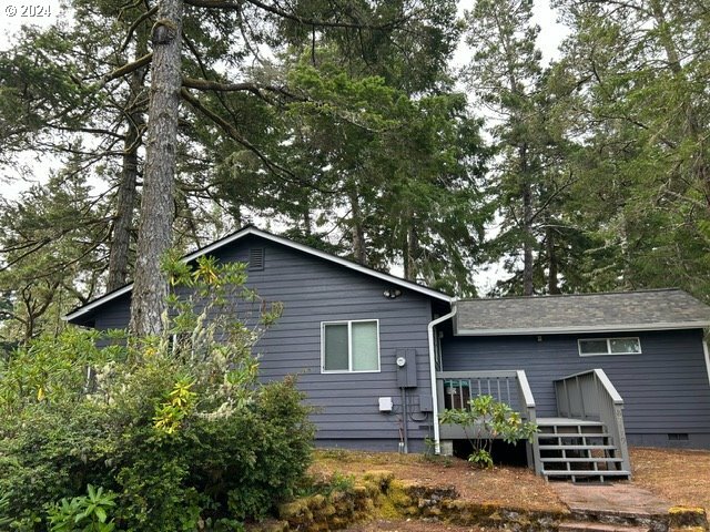 Property Photo:  87179 Munsel Lake Rd  OR 97439 