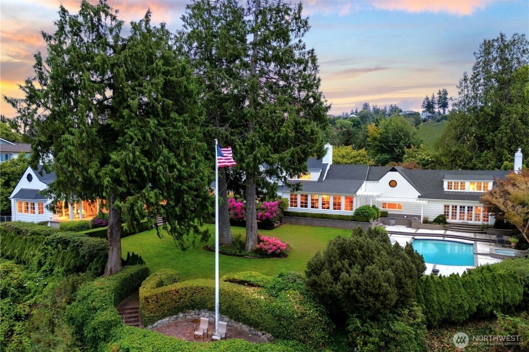 Property Photo: 3727 Shore Avenue WA 98203