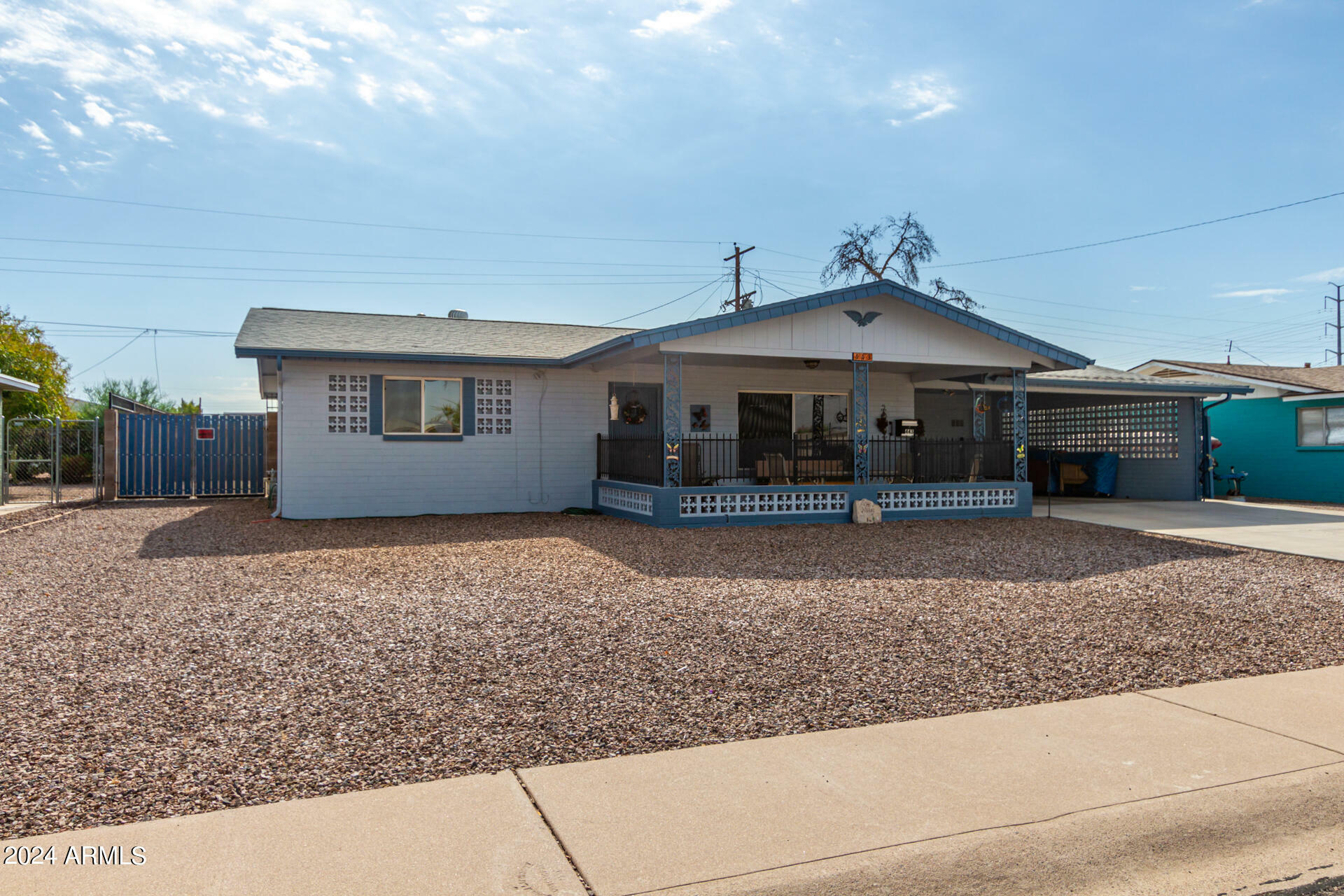 Property Photo:  443 N 55th Place  AZ 85205 