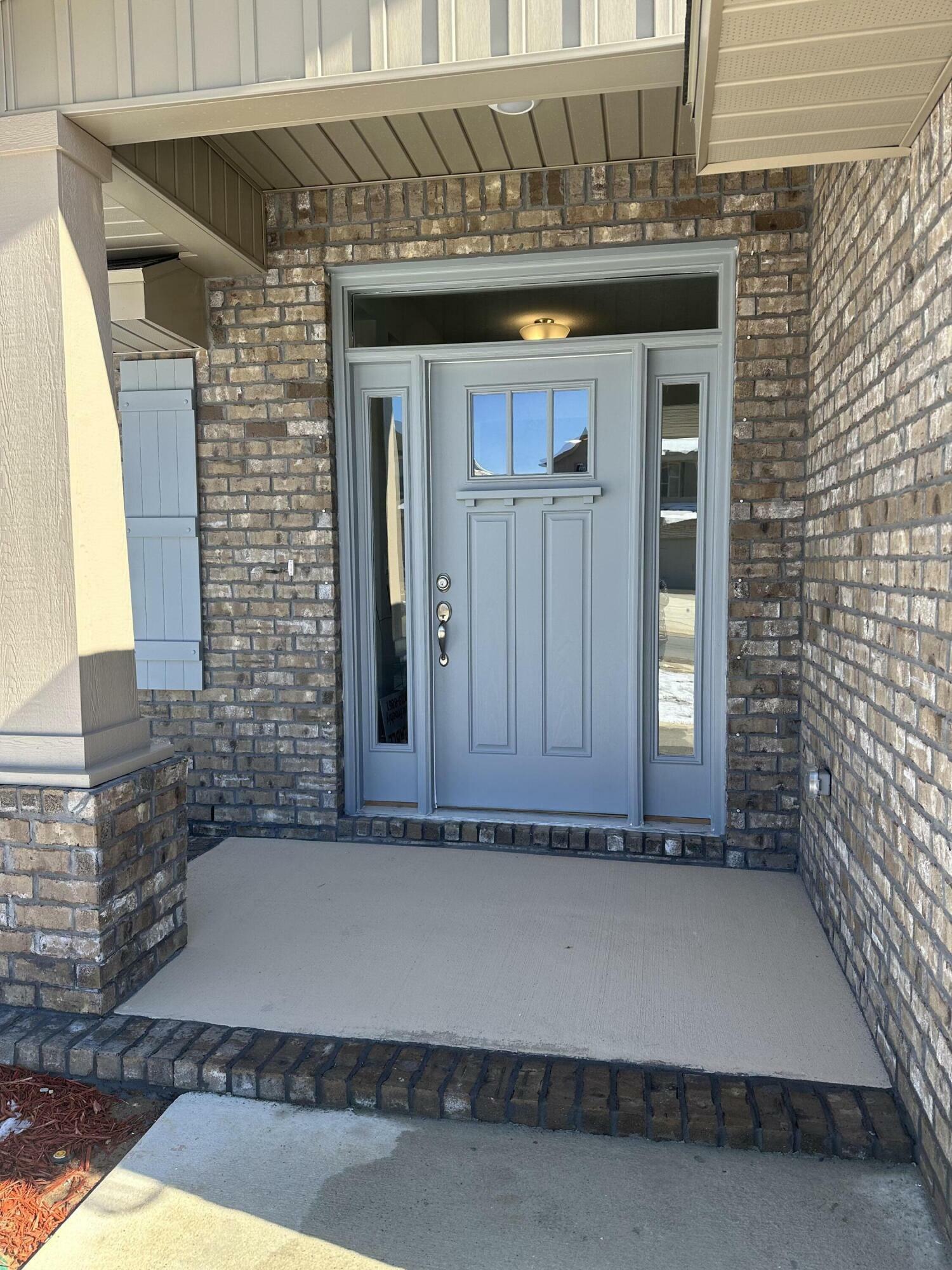 Property Photo: 329 Keswick Lane FL 32536