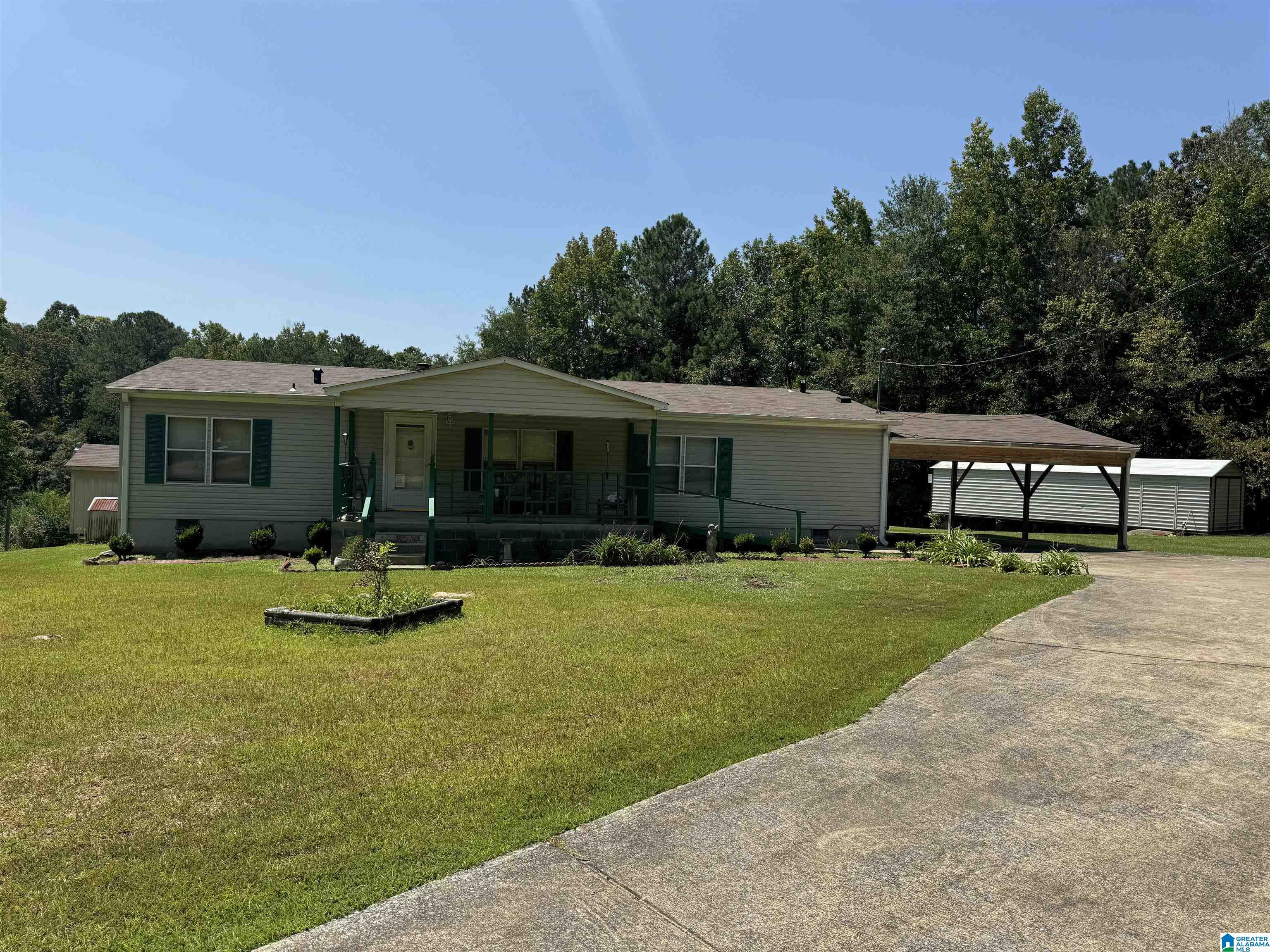 Property Photo:  65 E Lake Hill Drive  AL 35160 