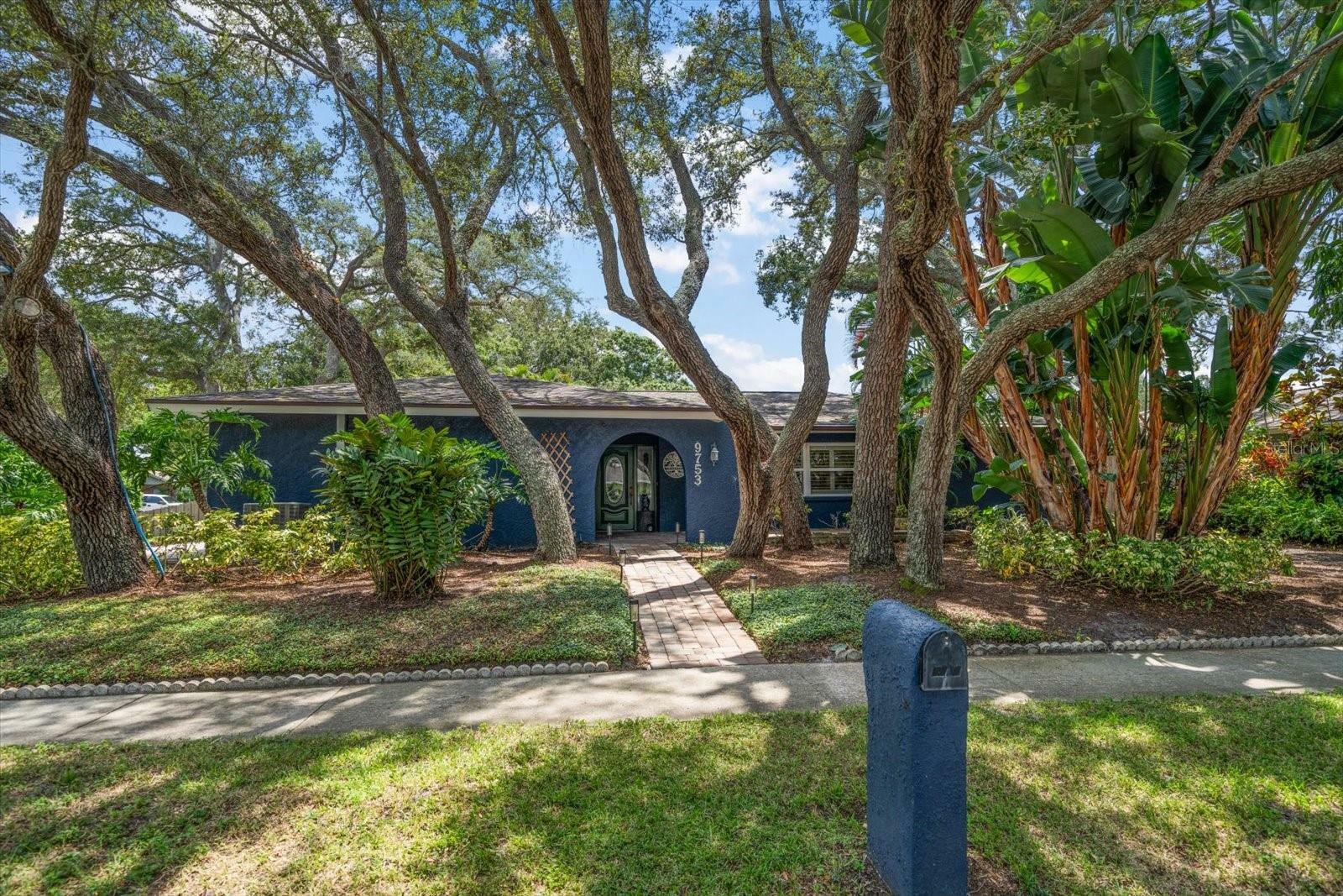 Property Photo:  9753 136th Street  FL 33776 