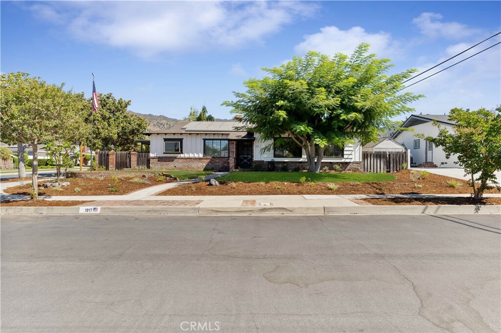 Property Photo:  1017 E Laurel Avenue  CA 91741 