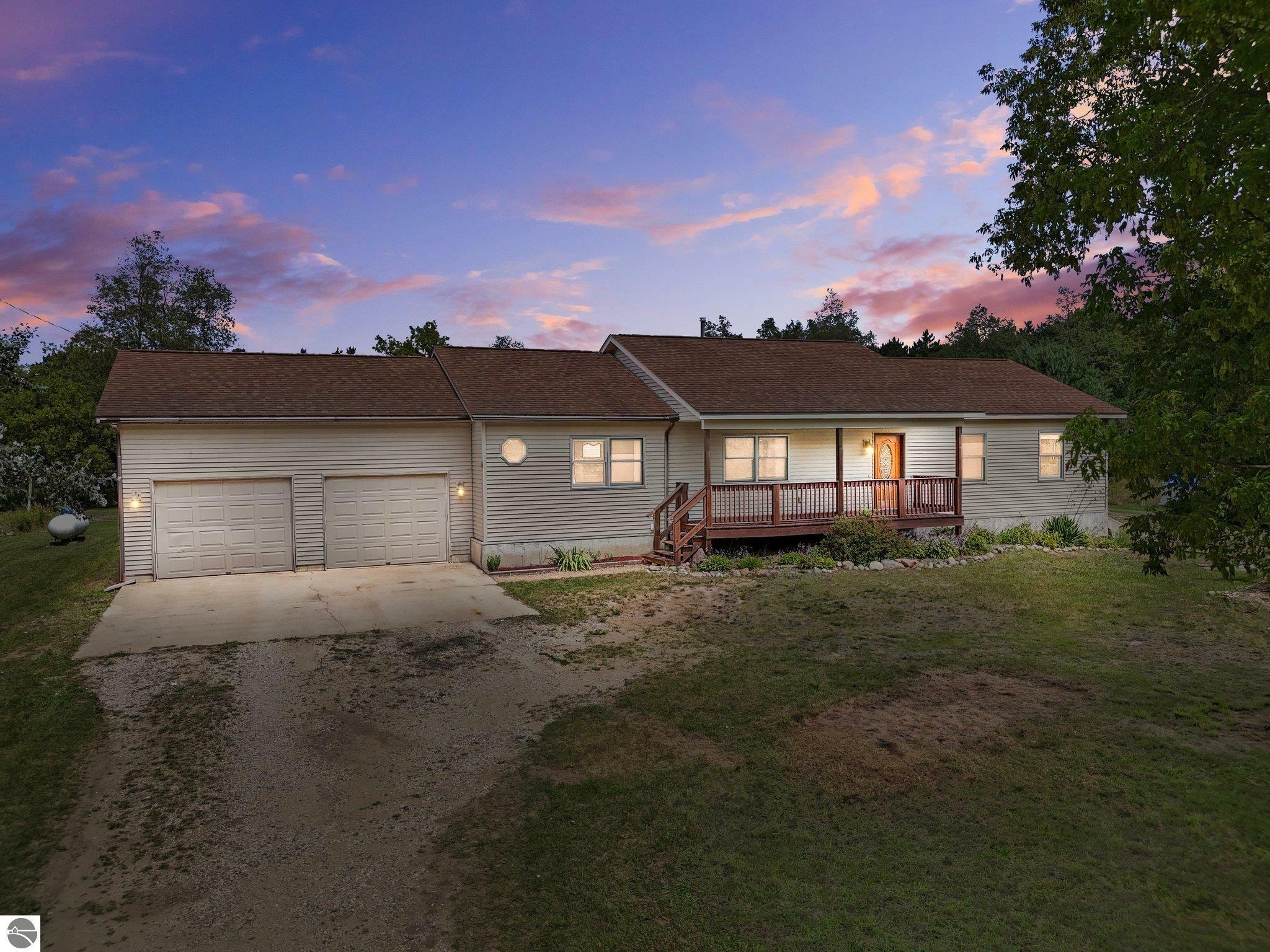 Property Photo:  402 W 32 Road  MI 49618 