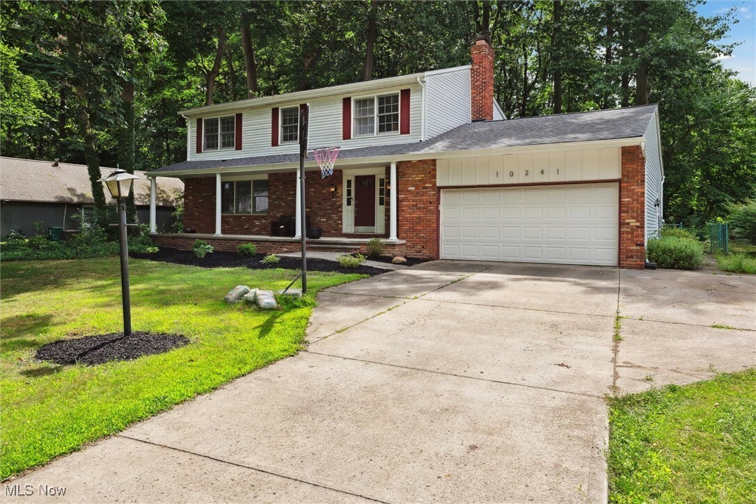 Property Photo:  10241 Cherry Hill Drive  OH 44077 