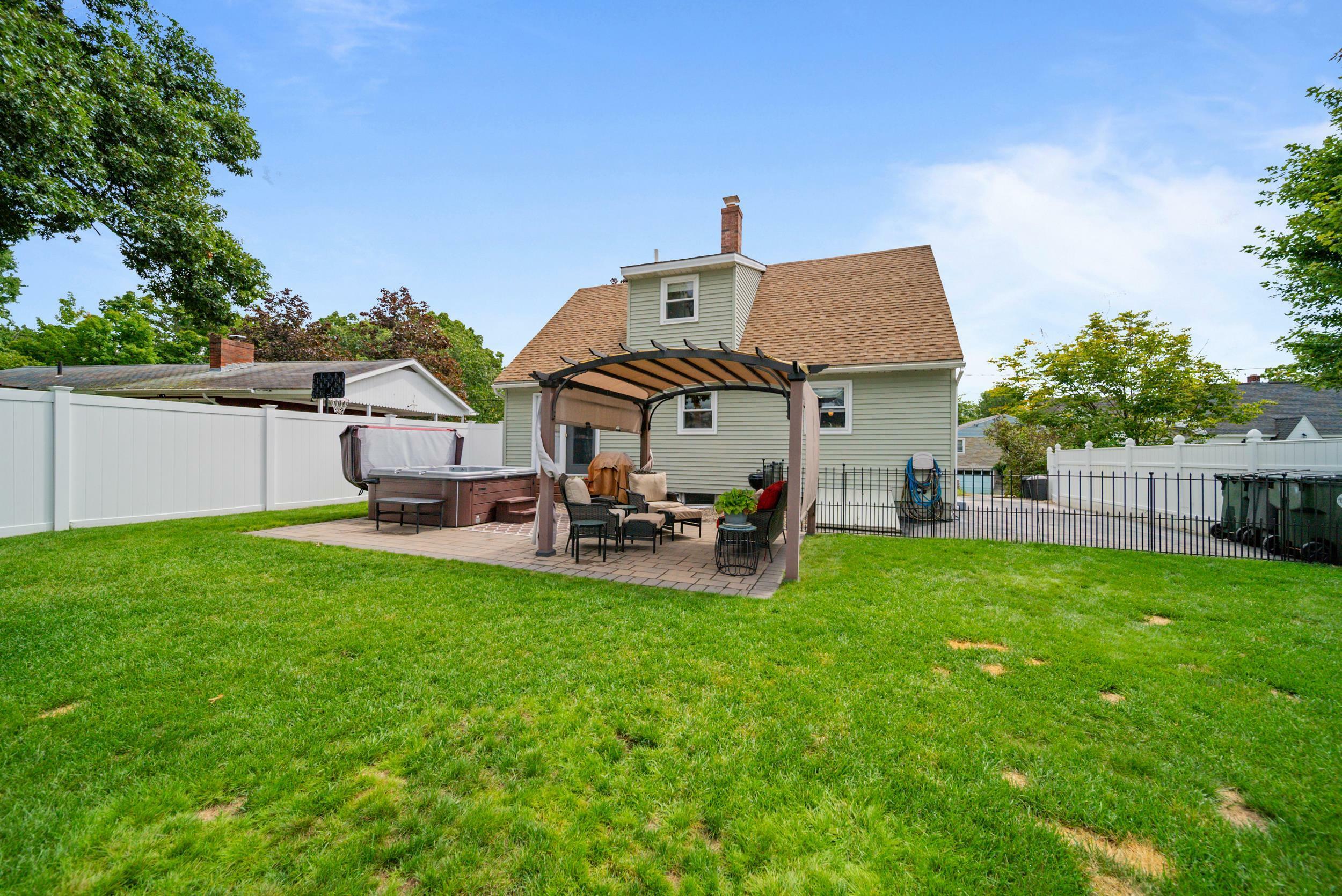 Property Photo:  75 Harriman Street  NH 03102 