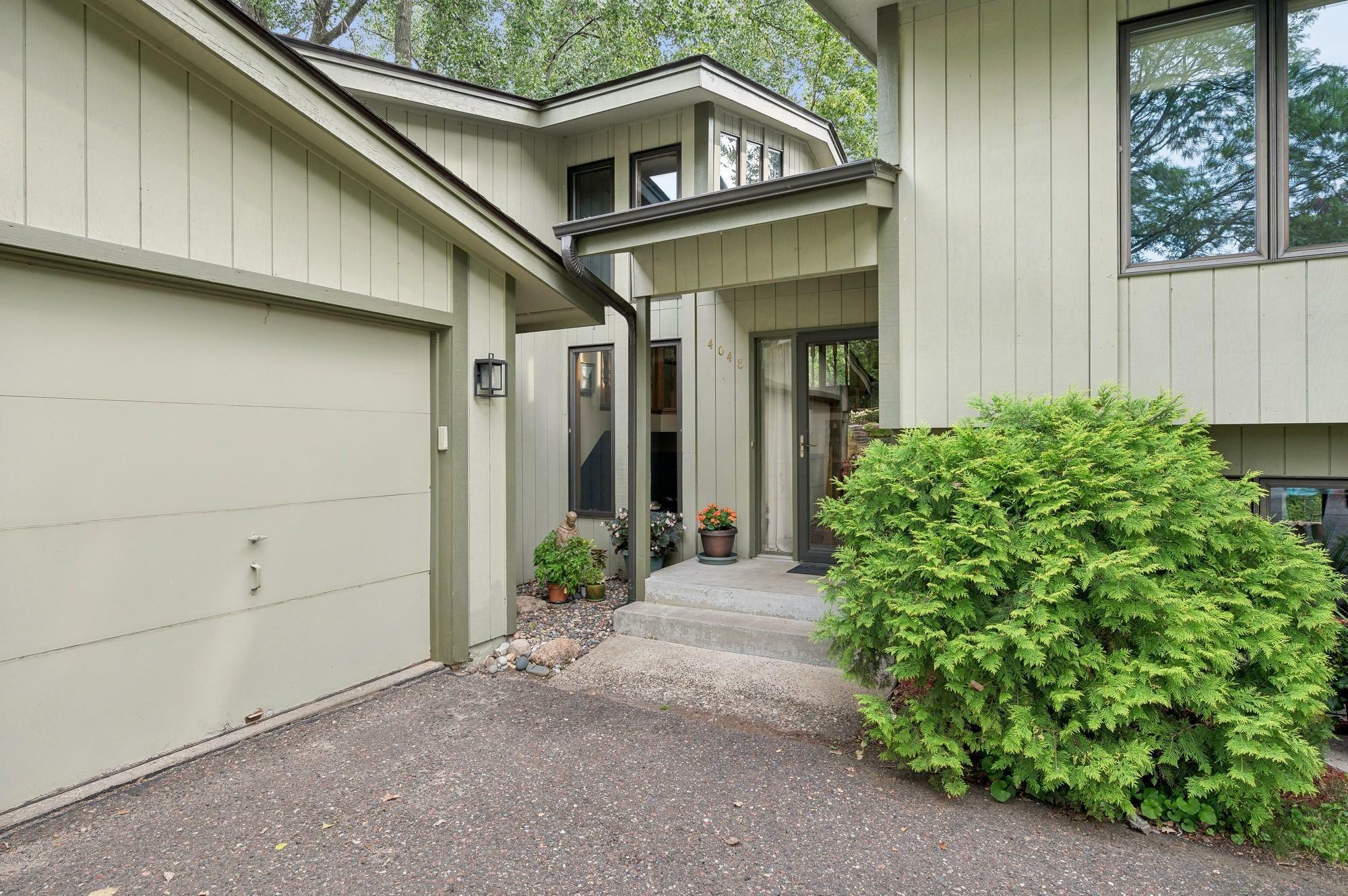 Property Photo:  4048 Lakehill Circle  MN 55110 