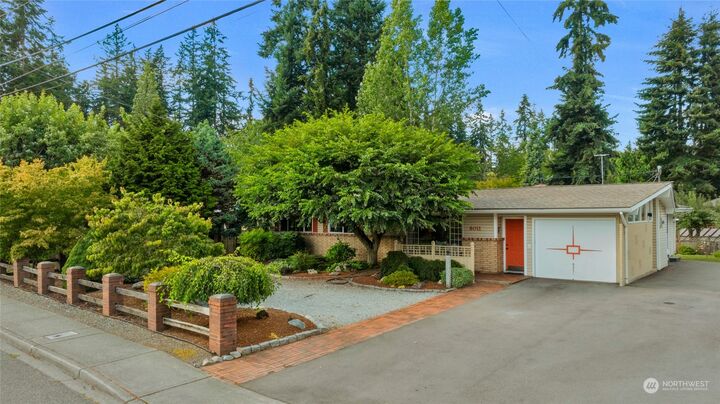 6011 176th Street SW  Lynnwood WA 98037 photo