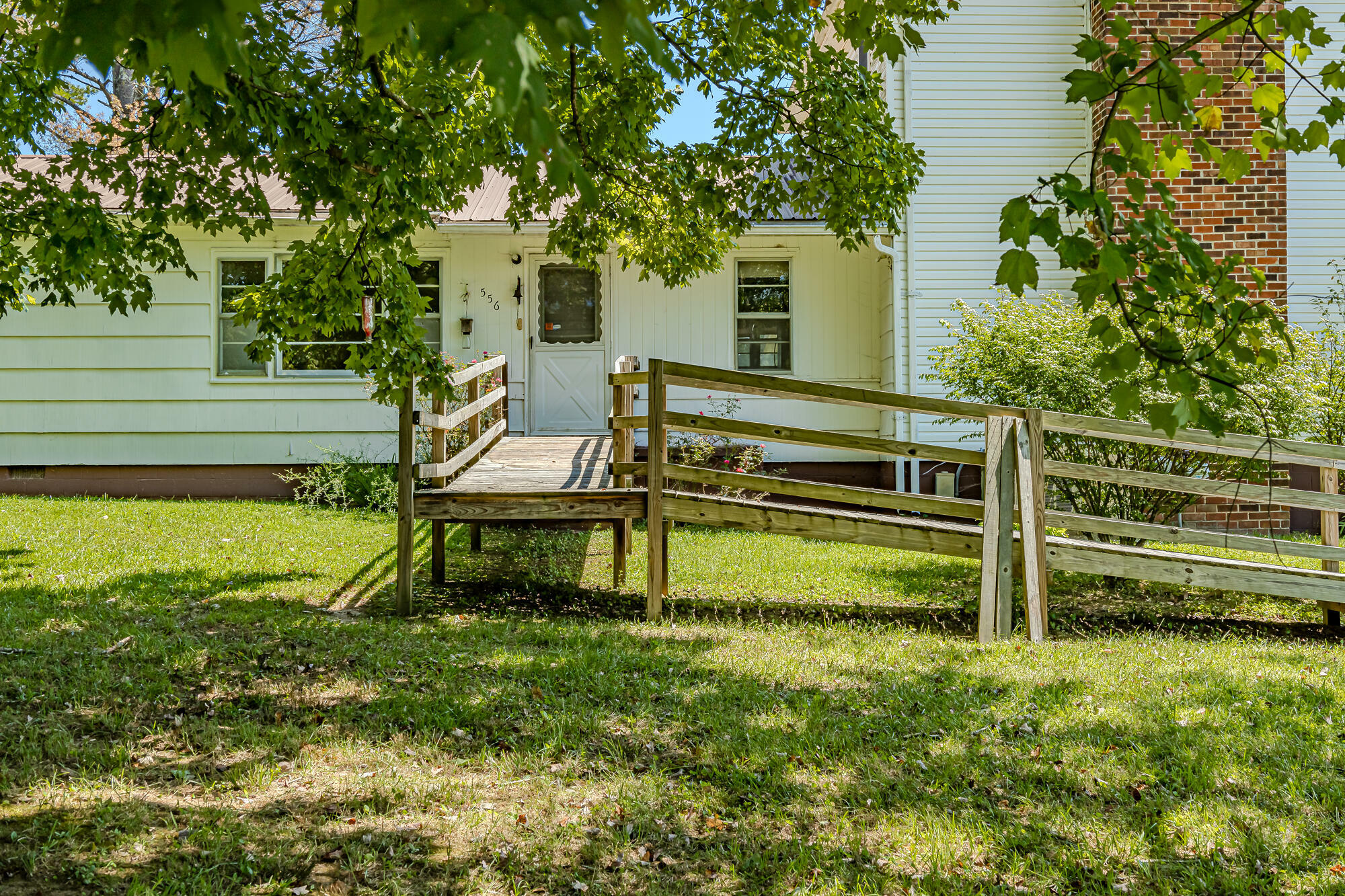 Property Photo:  556 County Road 249  TN 37303 