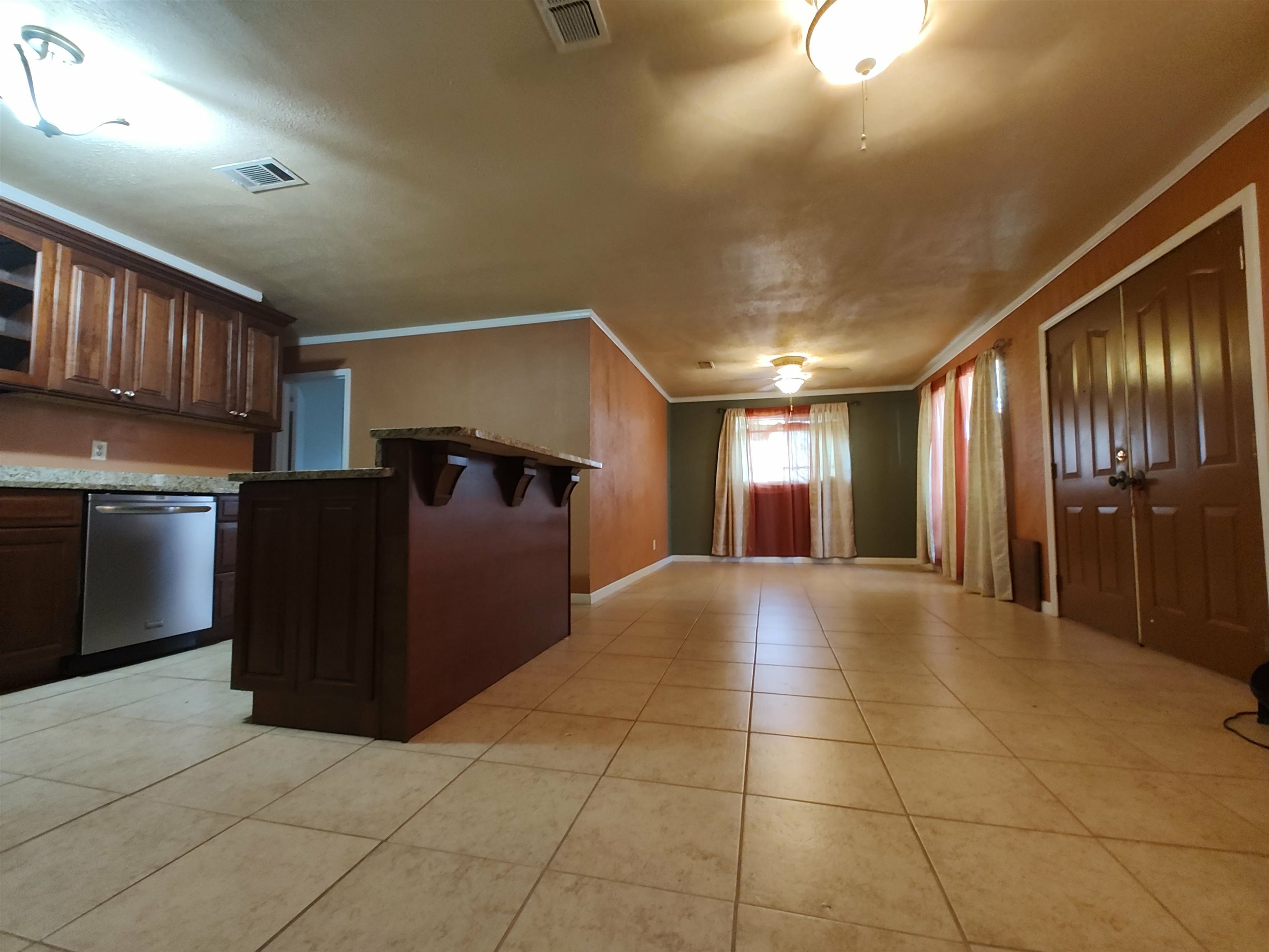 Property Photo:  4477 Flamingo Ln  TX 77705 