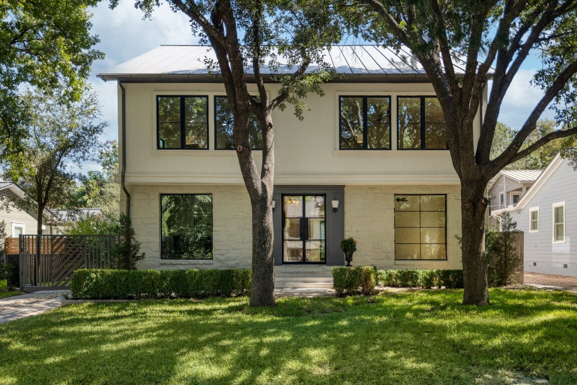 Property Photo:  2704 Cherry Lane  TX 78703 