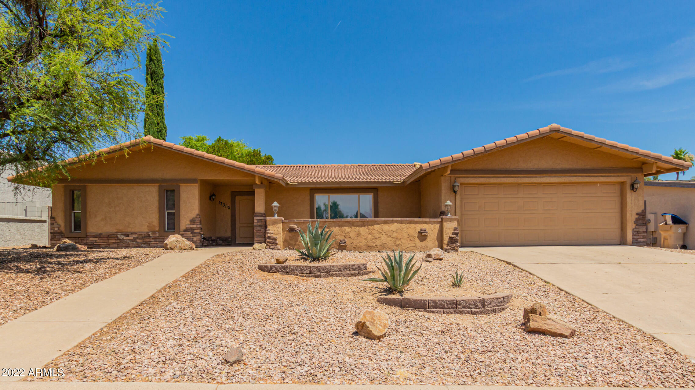 Property Photo:  17310 E El Pueblo Boulevard  AZ 85268 