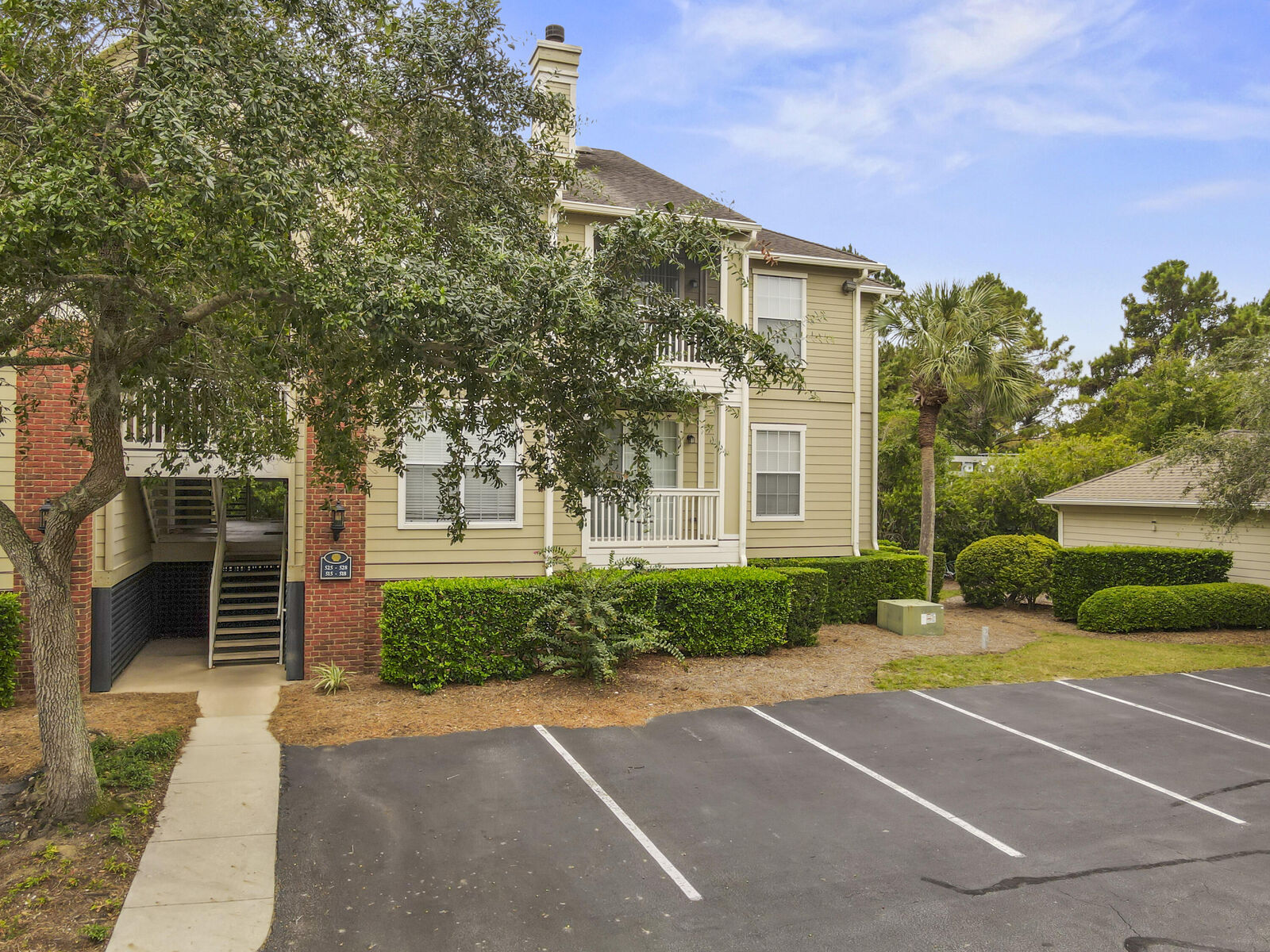 Property Photo: 1600 Long Grove Drive # 526 SC 29464