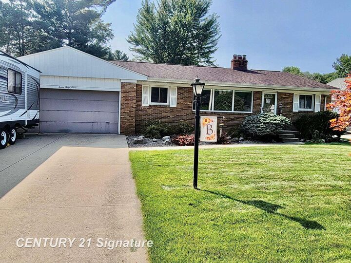 1247 Wilson Avenue  Saginaw MI 48638 photo