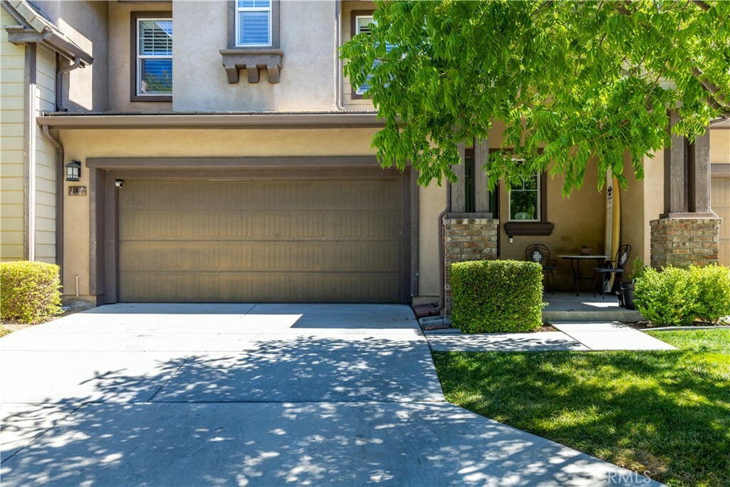 Property Photo:  11814 Ranunculo Court  CA 93422 