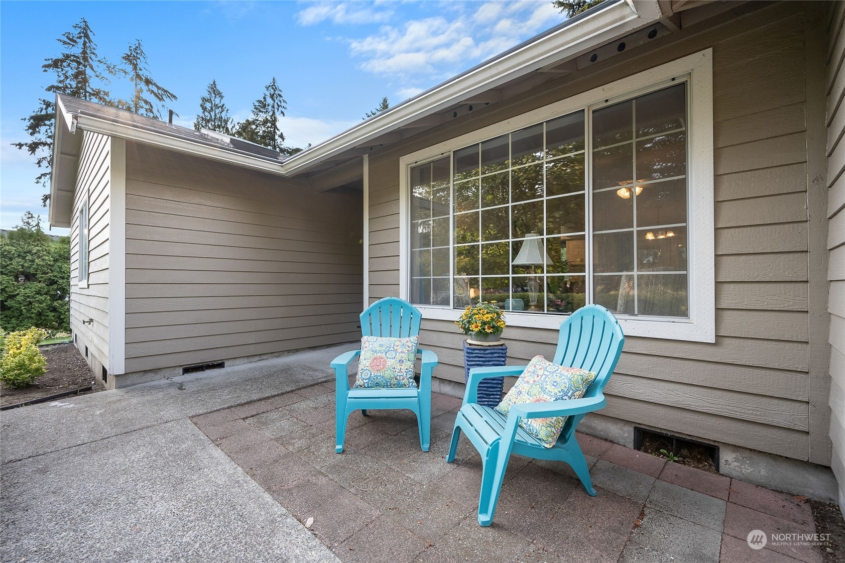 Property Photo:  3513 Radcliff Court SE  WA 98503 