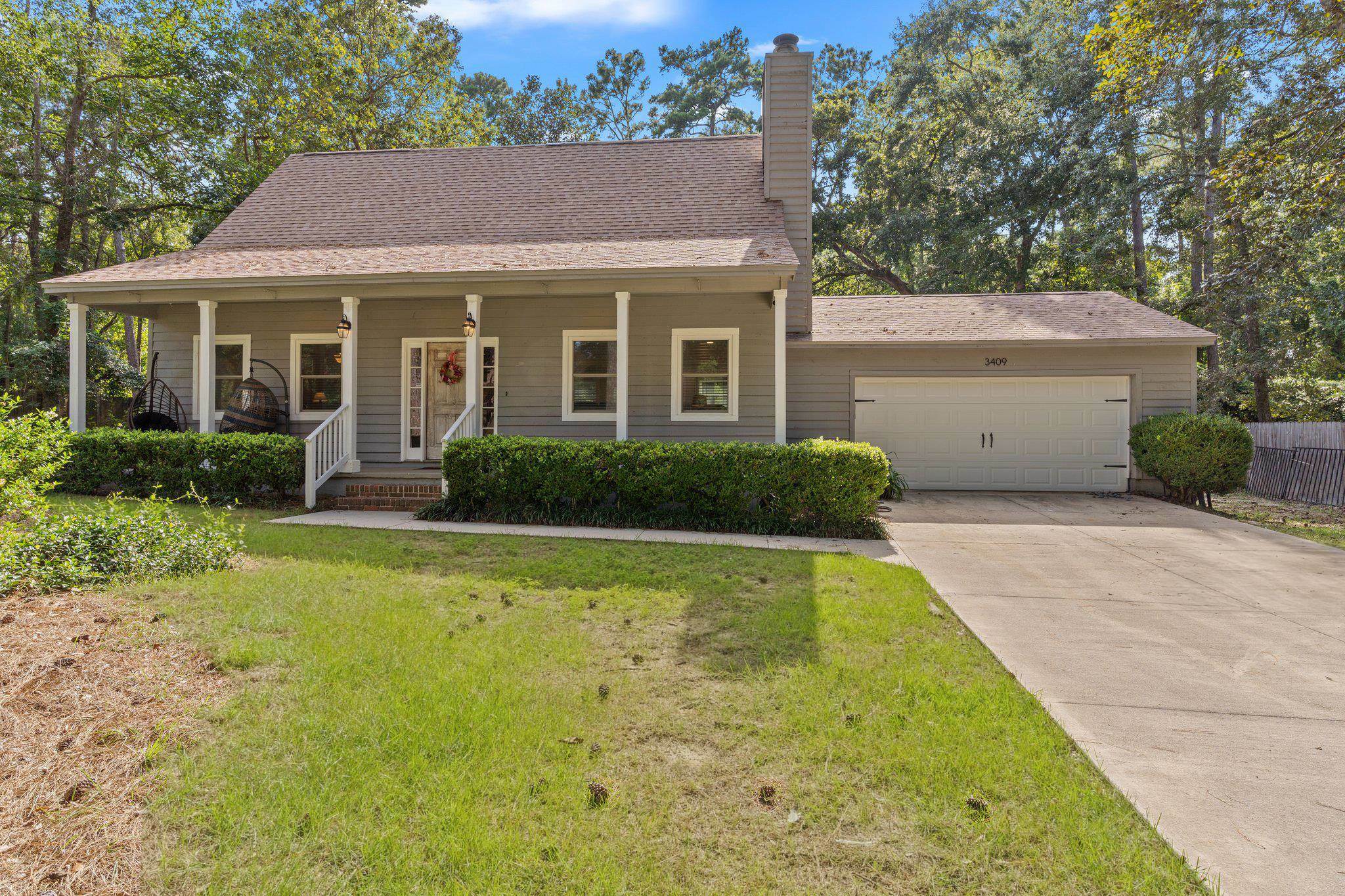 Property Photo:  3409 Treaty Oak Trail  FL 32312 