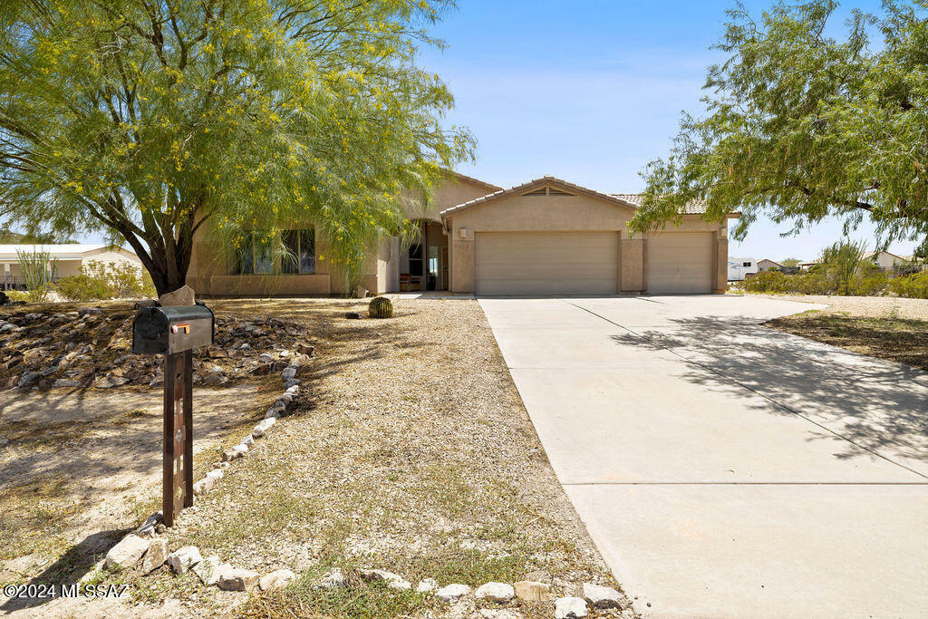 Property Photo:  13604 E Dawn Dr Road  AZ 85641 